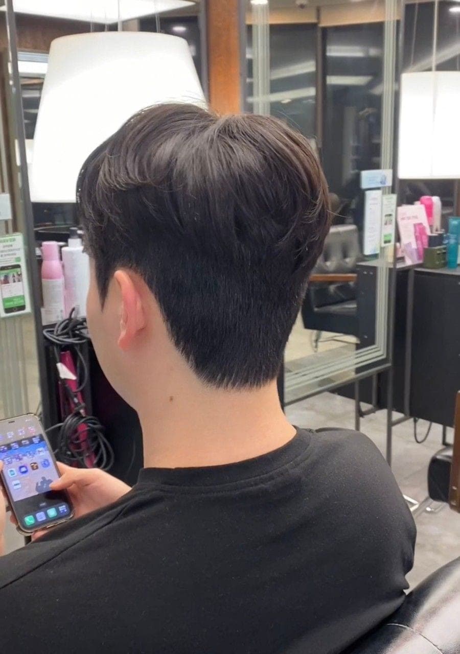 남성 아이롱펌과 다운펌, 뒷모습
