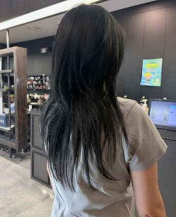 염색 시술 후 고객 리뷰 사진 1